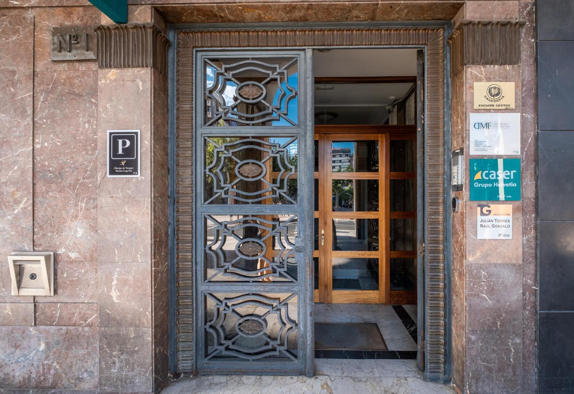 Principe De Vergara Rooms Lujo En El Centro De Logroño Dış mekan fotoğraf